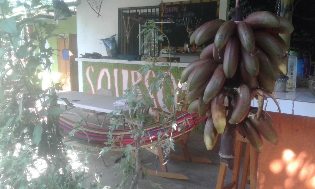 Soursop Hostel Cueta Buitenkant foto